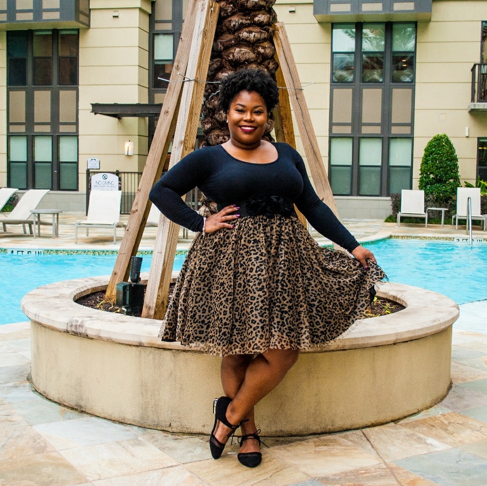 Plus Size leopard skirt